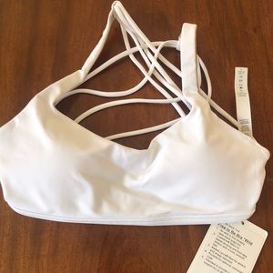 Lulu lemon free to be bra wild